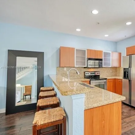 Image 5 - 2532 Sw 14th Ave Apt 304, Fort Lauderdale, Florida, 33315 - House for sale