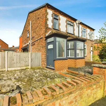 Buy this 3 bed duplex on The Brown Edge in Nutgrove Road, St Helens
