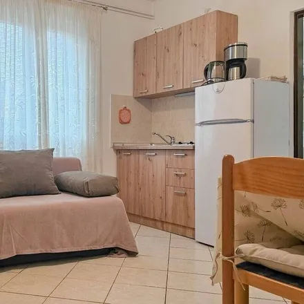 Image 9 - Grad Novigrad, Istria County, Croatia - Apartment for rent