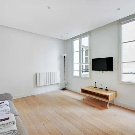 Image 2 - 9 Rue Mandar, 75002 Paris, France - Apartment for rent