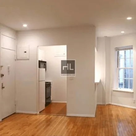 Rent this 4 bed apartment on Rhinelander Children's Center in 350 East 88th Street, New York