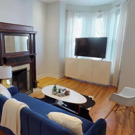Rent this 1 bed room on 618 Q Street Northwest in Washington, DC 20001