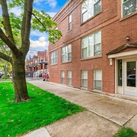 Buy this 2 bed condo on 3835 West Wrightwood Avenue in Chicago, IL 60647
