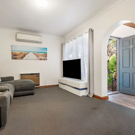 Rent this 3 bed apartment on High Street in Glenelg SA 5045, Australia