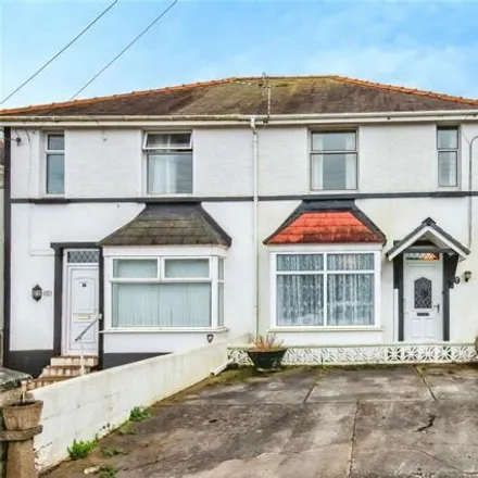 Buy this 3 bed duplex on West Hill Crescent in Kidwelly, SA17 4US