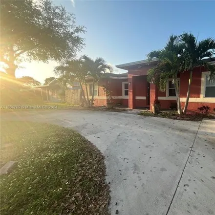 Rent this 3 bed house on 3463 Southwest 12th Court in Fort Lauderdale, FL 33312