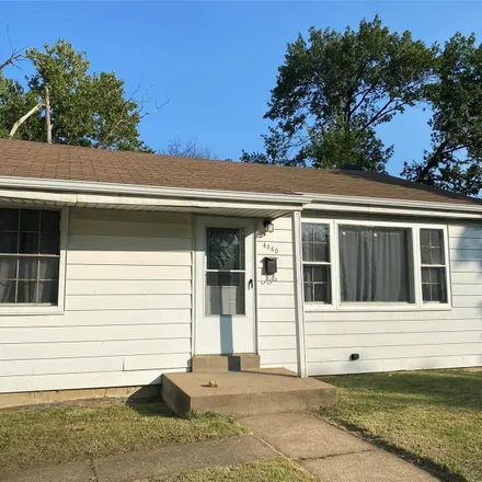 Buy this 2 bed house on 4860 Norwich Place in Saint Louis, MO 63136