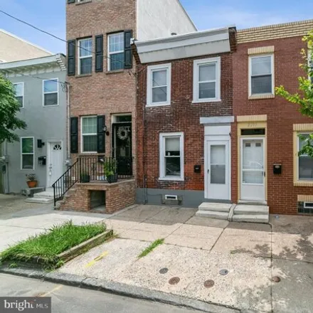 Image 5 - 2273 Almond Street, Philadelphia, PA 19125, USA - House for sale