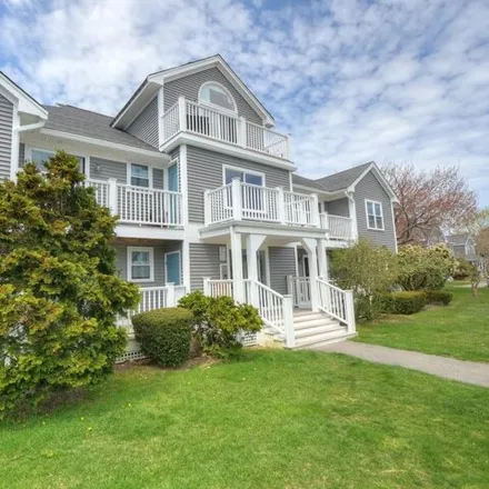 Buy this 1 bed condo on Danvers Way in Barnstable, MA 02601