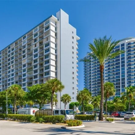 Buy this 1 bed condo on 1865 John F. Kennedy Causeway in North Bay Village, Miami-Dade County