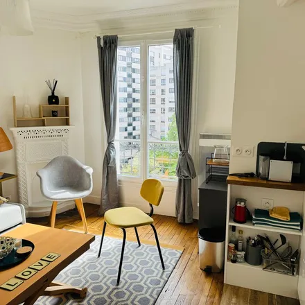 Rent this 2 bed apartment on 186 Rue de la Convention in 75015 Paris, France