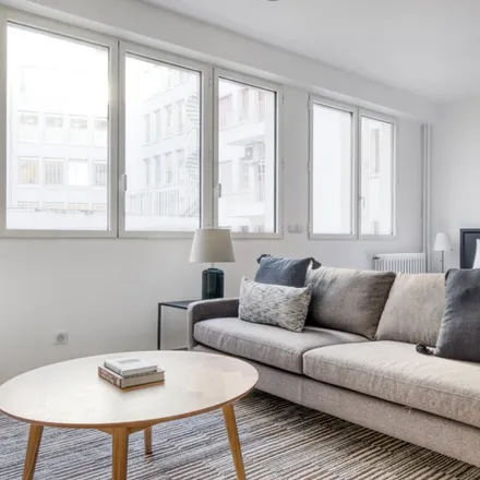 Rent this studio apartment on 6 Place Paul-Émile Victor in 75008 Paris, France