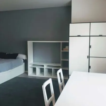Rent this 1 bed apartment on Meersstraat 73 in 9000 Ghent, Belgium