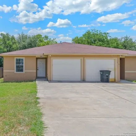 Rent this studio apartment on 322 Rosalie Drive in New Braunfels, TX 78130