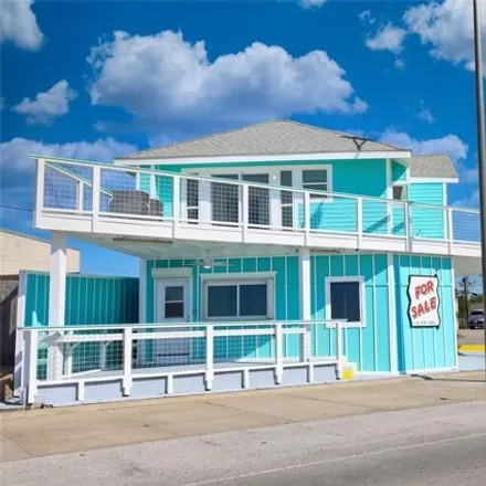 Buy this 2 bed house on 1036 Seawall Boulevard in Galveston, TX 77550