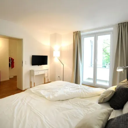 Image 2 - Oberweg 31, 60318 Frankfurt, Germany - Apartment for rent