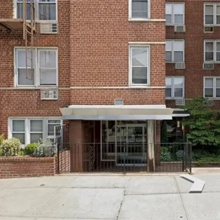 Image 2 - 131 74th Street, New York, NY 11209, USA - Apartment for sale