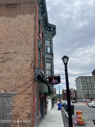 Image 2 - Black Cat Ale House, 25 White Street, City of Cohoes, NY 12047, USA - House for sale