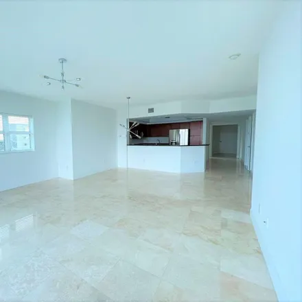 Image 4 - 15051 Royal Oaks Lane, North Miami, FL 33181, USA - Condo for rent