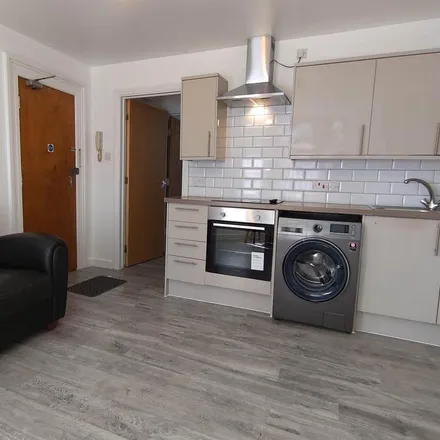 Rent this 1 bed apartment on Plumb City in Richmond Road, Cardiff