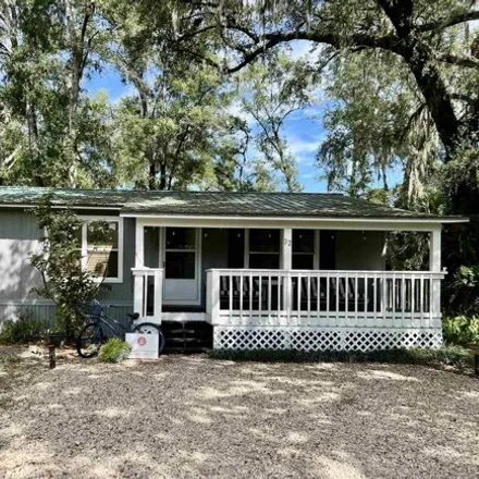 Buy this studio apartment on 15 Ward Street in Shell Island, Wakulla County