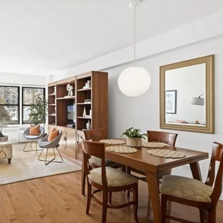 Buy this studio townhouse on 120 East 36th Street in New York, NY 10016