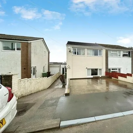 Buy this 3 bed duplex on 28 Forest Avenue in Hengoed, CF82 7HZ