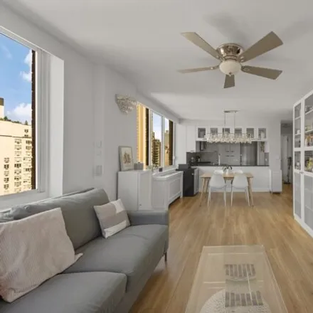 Image 3 - 343 East 74th Street, New York, NY 10021, USA - House for rent