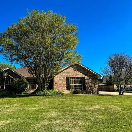 Buy this 3 bed house on 378 West Mulberry Street in Decatur, TX 76234