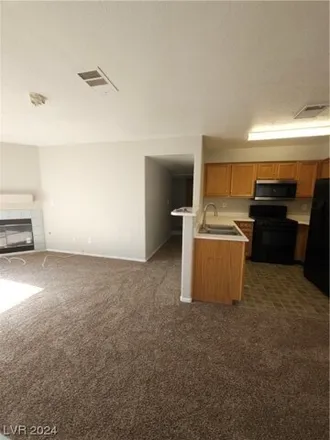 Image 4 - 5253 Caspian Springs Drive, Paradise, NV 89120, USA - Condo for rent