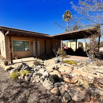 Image 1 - 3863 North Tyndall Avenue, Tucson, AZ 85719, USA - House for rent