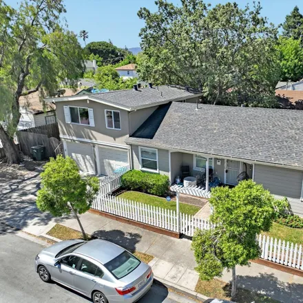 Image 2 - 825 Hudson Street, Redwood City, CA 94061, USA - Duplex for sale
