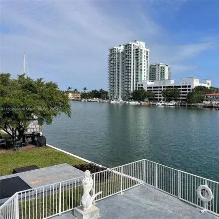 Image 7 - 7917 West Drive, North Bay Village, Miami-Dade County, FL 33141, USA - House for rent