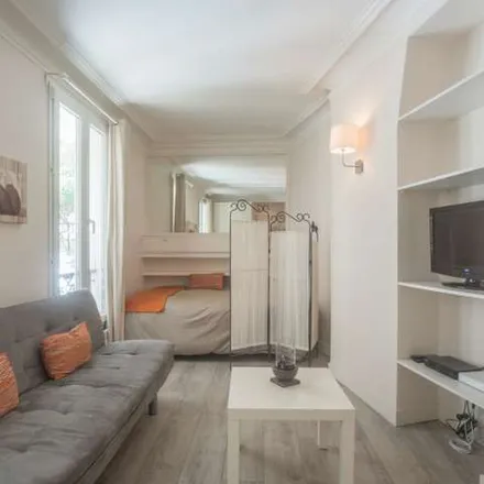 Rent this 1 bed apartment on 90 bis Rue Laugier in 75017 Paris, France