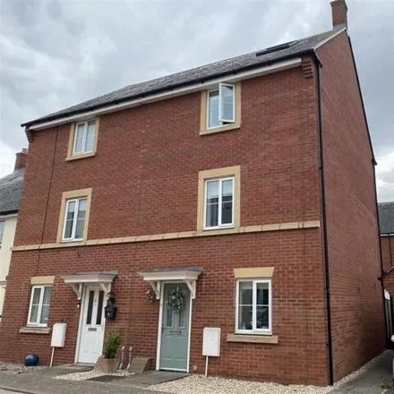 Buy this 4 bed townhouse on Jasper Drive in Tewkesbury, GL20 7TL