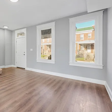 Image 1 - 411 Gwynn Avenue, Baltimore, MD 21229, USA - Townhouse for sale