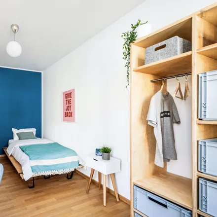 Rent this 2 bed room on F1 in Klara-Franke-Straße 22, 10557 Berlin