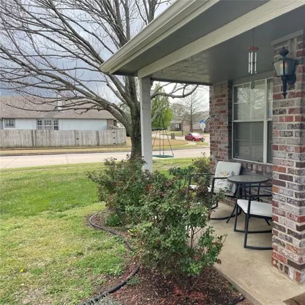 Image 3 - East Juneau Street, Broken Arrow, OK 74102, USA - House for sale