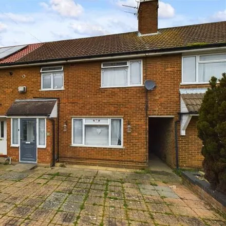 Buy this 3 bed townhouse on 14 Daffodil Close in Ipswich, IP2 0NS