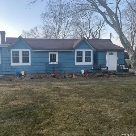 Buy this 4 bed house on 85 East Moriches Boulevard in Eastport, Brookhaven