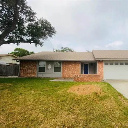 Rent this 3 bed house on 1286 Memorial Parkway in Portland, TX 78374