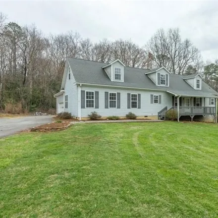 Buy this 4 bed house on 19 Grey Rock Valley in Ridgecrest, Buncombe County