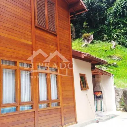 Buy this 2 bed house on Rua Felipe Camarão in Retiro, Petrópolis - RJ