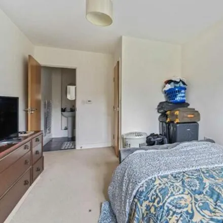 Image 6 - Elstree & Borehamwood, Allum Lane, Borehamwood, WD6 3FL, United Kingdom - Apartment for sale