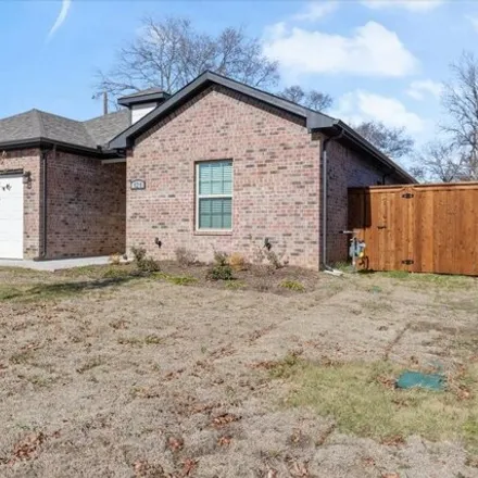 Buy this 3 bed house on 173 West Morton Street in Denison, TX 75021