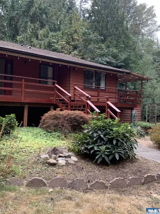 Buy this 4 bed house on 1912 South Pine Street in Port Angeles, WA 98362