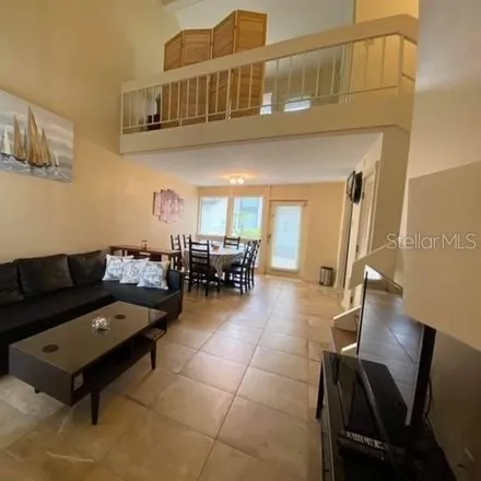 Image 3 - 800 S Blvd Of The Presidents Unit 14, Sarasota, Florida, 34236 - Townhouse for rent