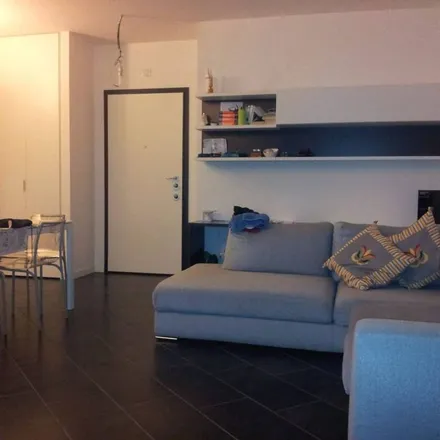 Rent this 2 bed apartment on -9999_41838 in 20153 Milan MI, Italy