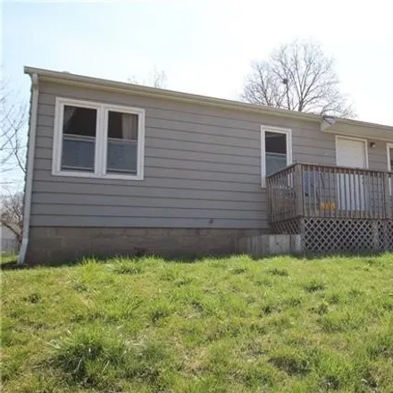 Buy this 3 bed house on 434 Jefferson Street in Warrensburg, MO 64093