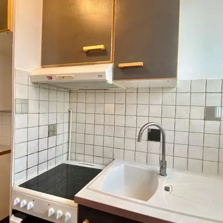 Rent this 3 bed apartment on 2 bis Boulevard Heurteloup in 37000 Tours, France